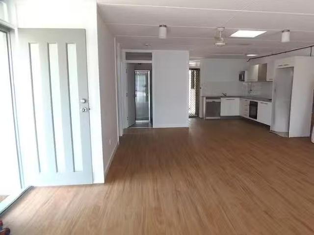 Apartment for rent in Tin Can Bay, Queensland