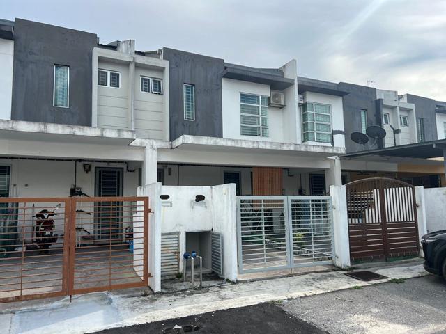 Townhouse for sale in Kajang, Langat