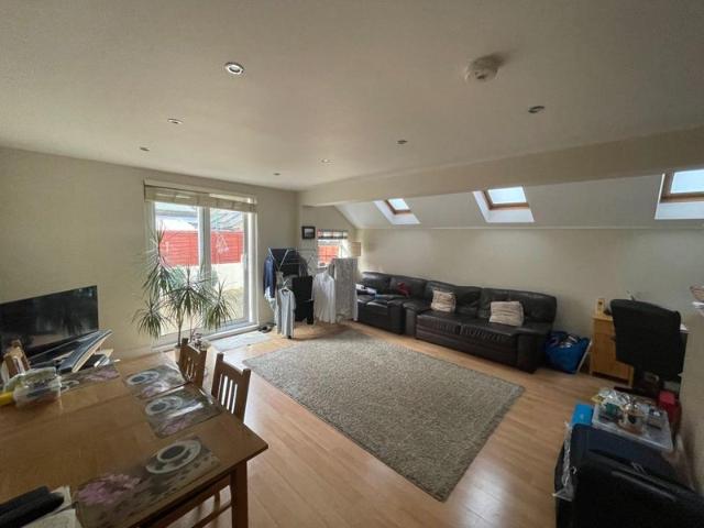 Apartment for rent in Shepherd's Bush, Greater London