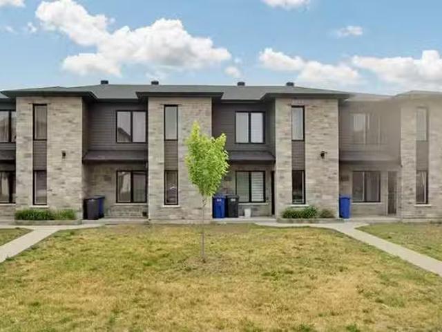 Condo for rent in Mauricie, Quebec