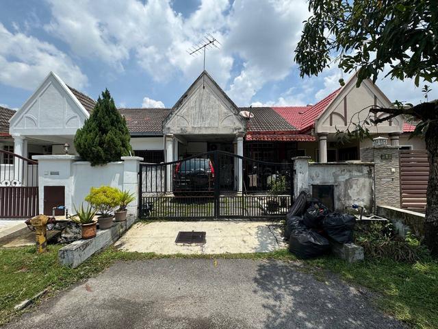 Terraced House for sale in Cheras