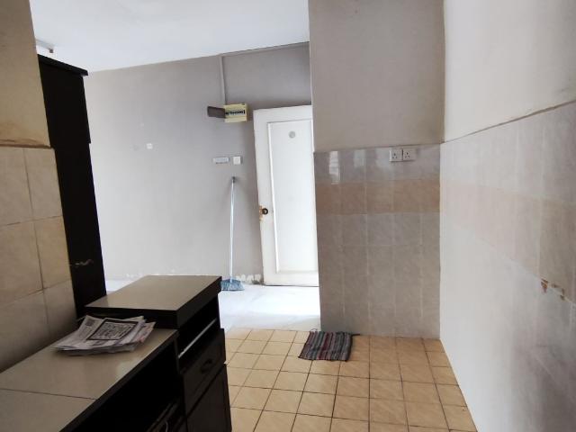 Apartment for sale in Taman Lestari Perdana, Majlis Bandaraya Subang Jaya