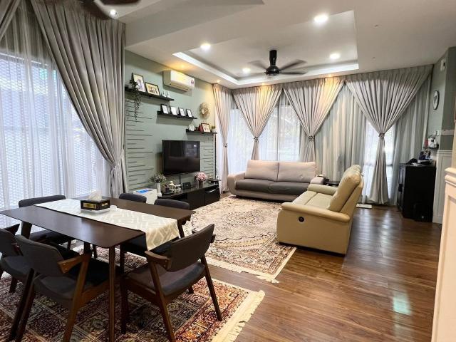 House for sale in Tanjong Sepat, Selangor