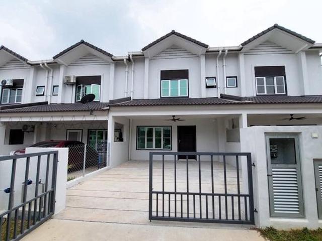 Terraced House for rent in Tanjong Sepat, Selangor