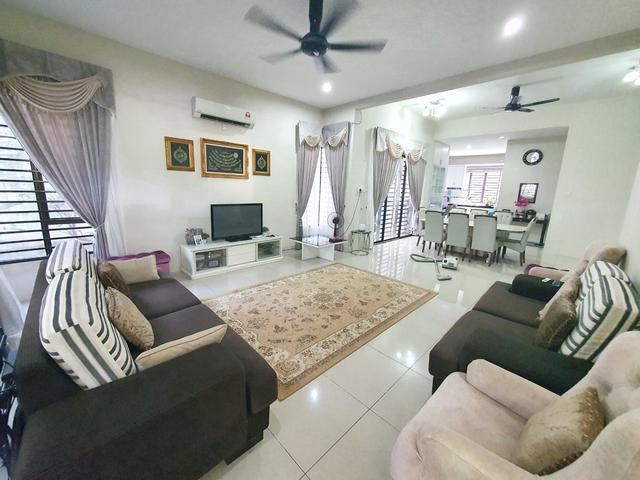 Residential House for sale in Sendayan Village, Negeri Sembilan