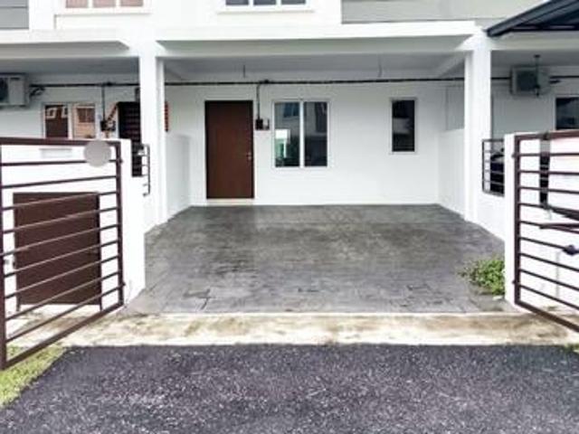 Terraced House for sale in Sepang, Tanjong Sepat