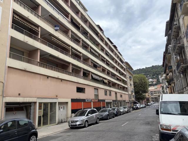 Garage vente à Nice, Alpes-Maritimes