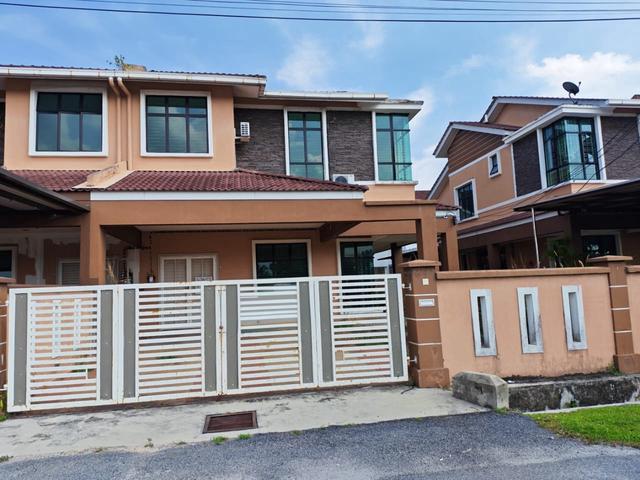 Residential House for sale in Durian Tunggal, Malaka