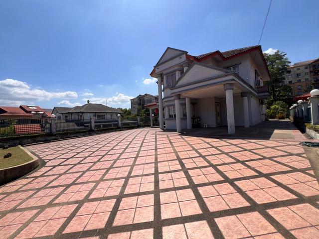 Bungalow for sale in Selayang, Selangor