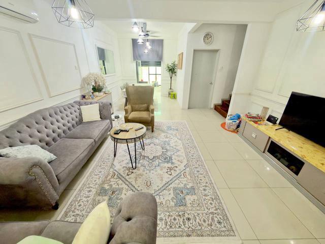 Townhouse for sale in Puchong, Majlis Bandaraya Subang Jaya