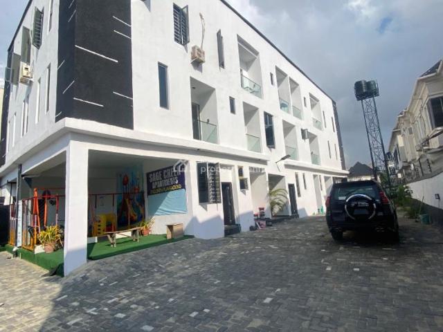 Flat for sale in Eti Osa, Lagos