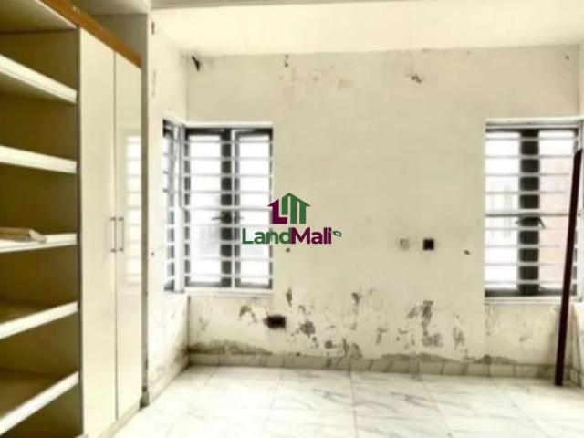 Property for sale in Eti Osa, Abuja