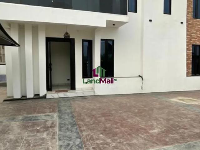 Property for sale in Eti Osa, Abuja