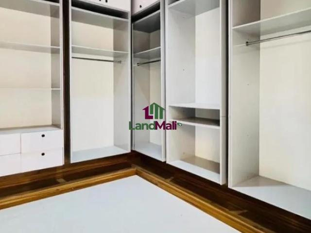 Property for sale in Eti Osa, Abuja