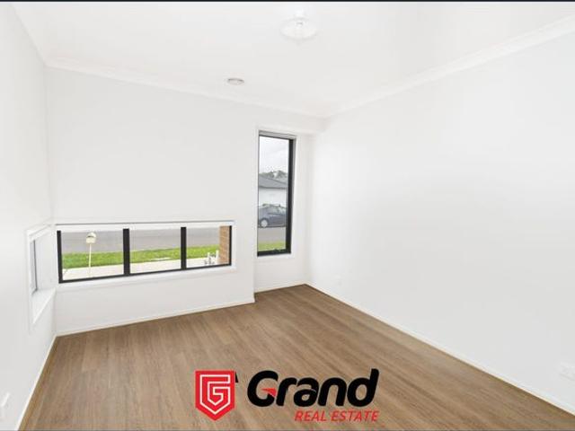 House for rent in South Siding Estate, Melbourne