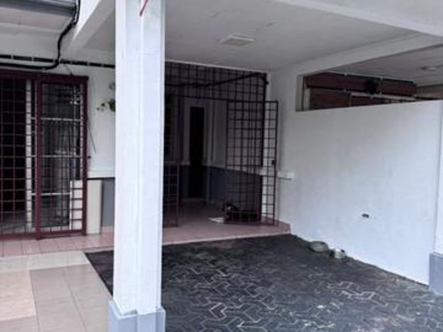 Terraced House for sale in Petaling, Subang Jaya