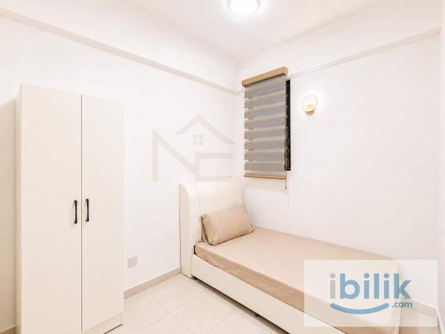 Room for rent in Georgetown, Penang