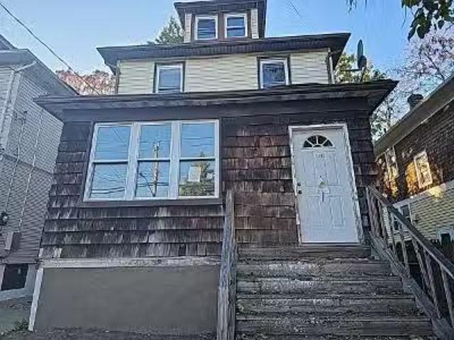 House for sale in New York