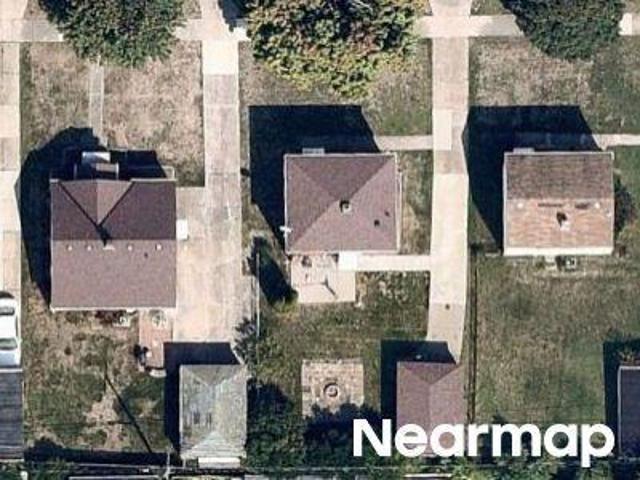House for sale in Euclid