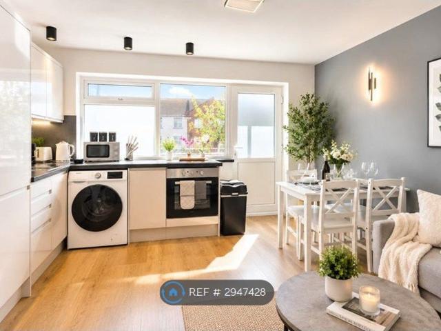 Apartment for rent in Spring Vale, Hampshire