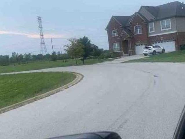 House for sale in Illinois