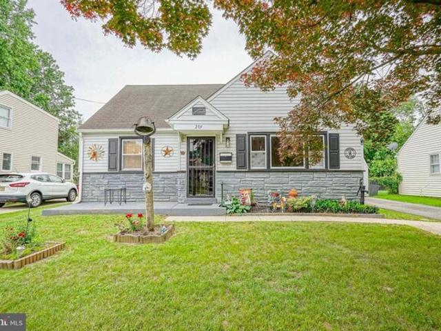 House for sale in Mount Ephraim House for sale in Mount Ephraim