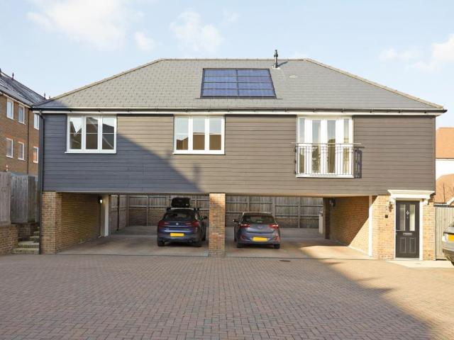Apartment for rent in The Butts, Kent