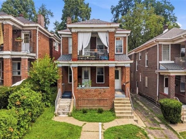 House for sale in Pittsburg, Pennsylvania