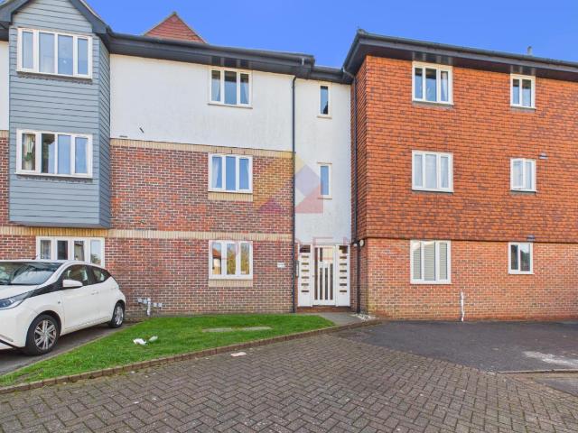 Apartment for rent in Hythe, Fordham Heath