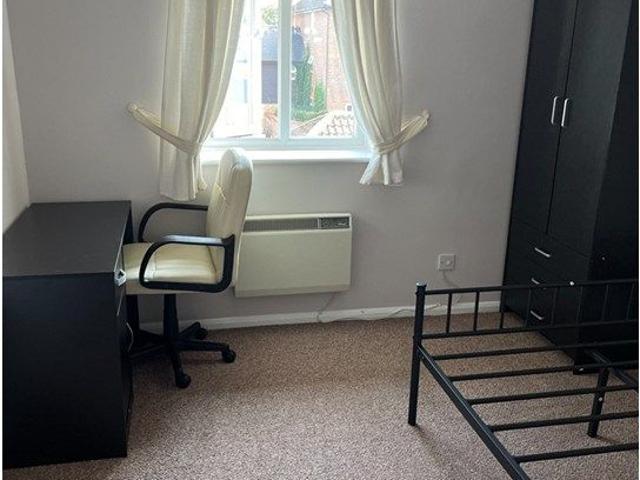 Room for rent in Hythe, Fordham Heath