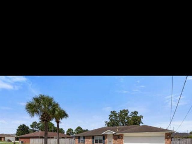 Room for rent in Pensacola, Florida