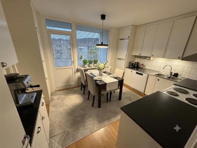 Lägenhet hyra i Hässelby-Vällingby, Stockholm