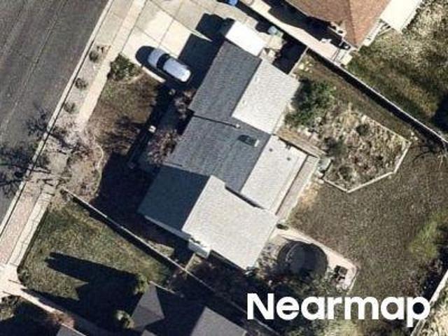 House for sale in Sandy
