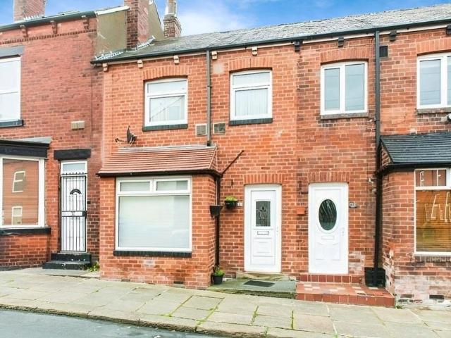 House for rent in East End Park, West Yorkshire