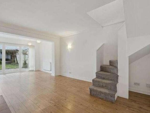 House for rent in Denham, Gerrards Cross and Chalfonts Community Board, Chalfont St. Peter