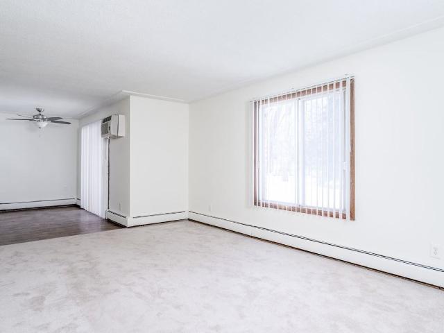 Apartment for rent in Hennepin, Minnesota