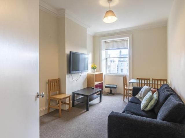 Apartment for rent in Southside, Scotland
