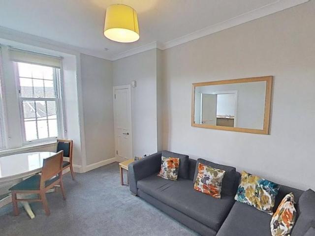 Apartment for rent in Southside, Scotland