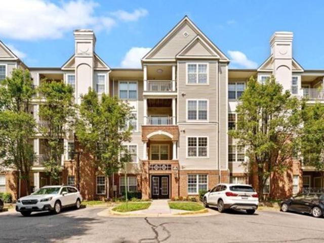 Condo for sale in Falls Church