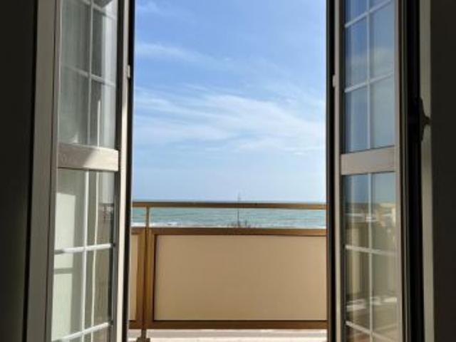 Monolocale in affitto a Villaggio Nettuno, Latina