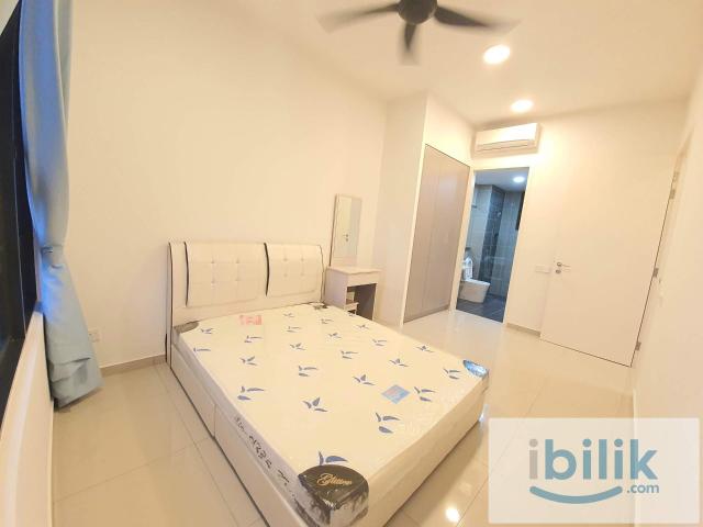 Room for rent in Kampung Baru Salak Selatan, Kuala Lumpur