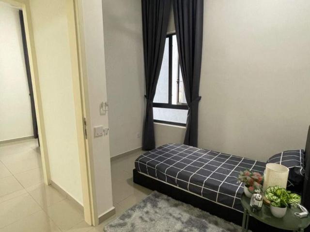 Room for rent in Kampung Baru Salak Selatan, Kuala Lumpur