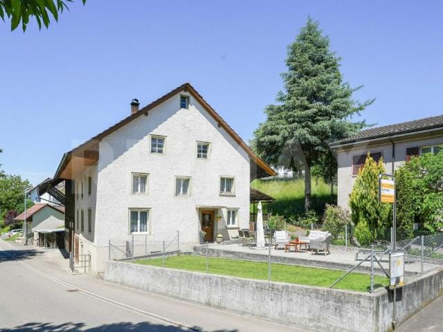 Bauernhaus kaufen in Kaisten, Aargau