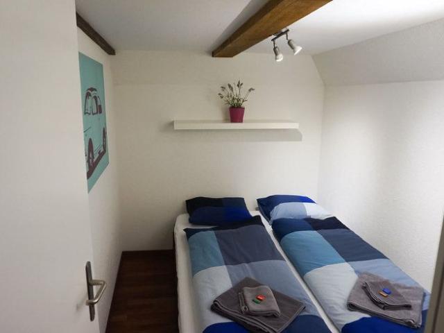 Apartment mieten in Einigen, Zürich