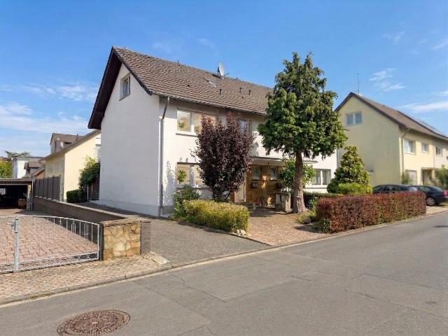 Haus kaufen in Rheidt, Niederkassel