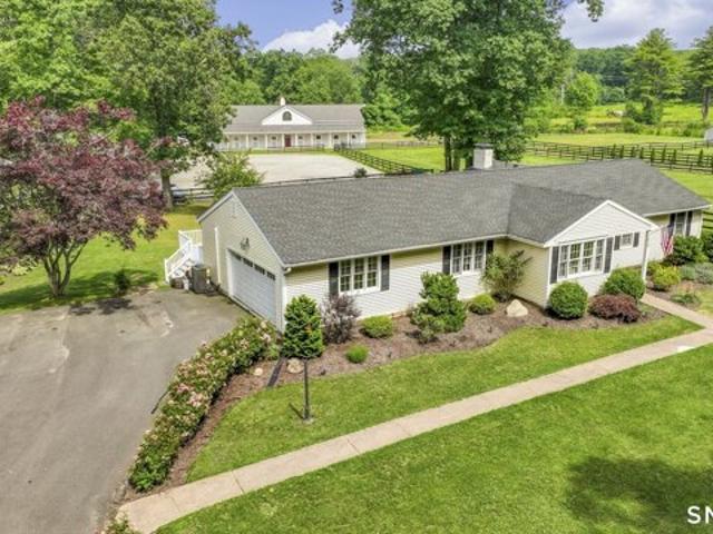 House for sale in Ellington, Connecticut
