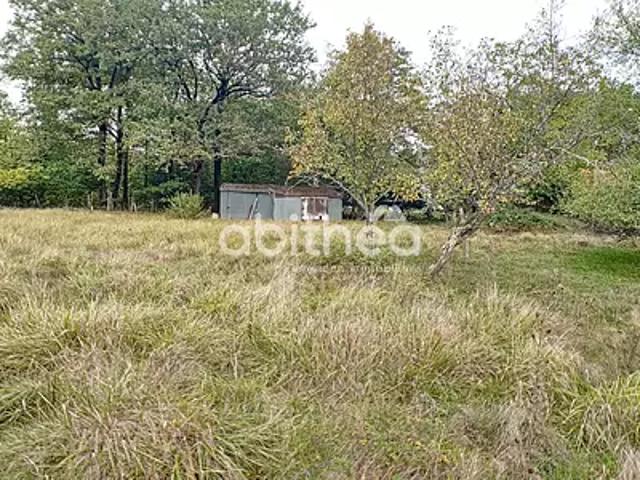Terrain vente à Confolens, Nieuil
