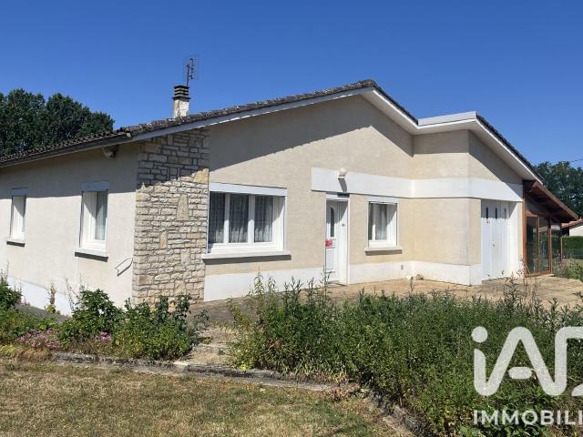 Maison vente à Confolens, Nieuil