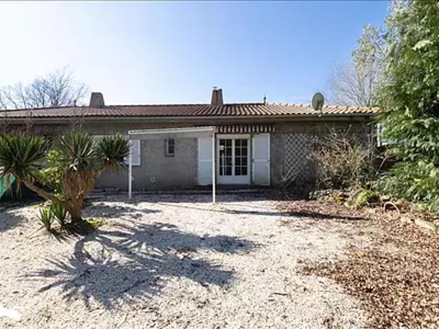 Maison vente à Nieul-le-dolent, La Martinière