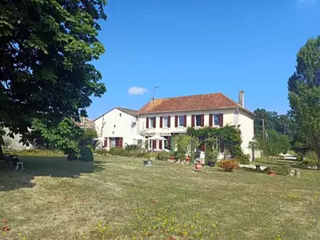 Maison vente à Jonzac, Nieul-le-virouil